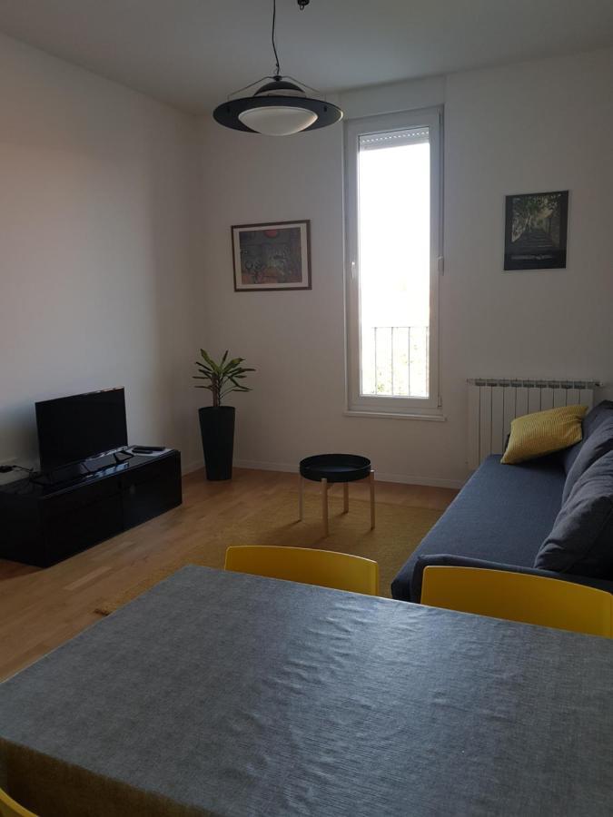 זאגרב Apartmani Seven App מראה חיצוני תמונה
